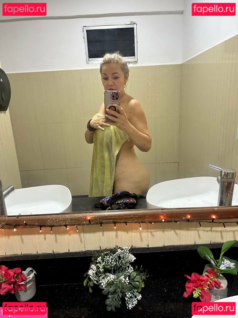Crizalida Matute Nude Onlyfans Photo 16