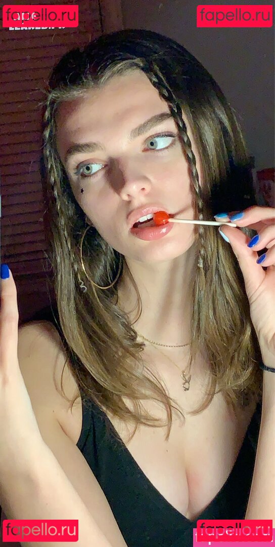 Bentley Mescall Nude Onlyfans Photo 26