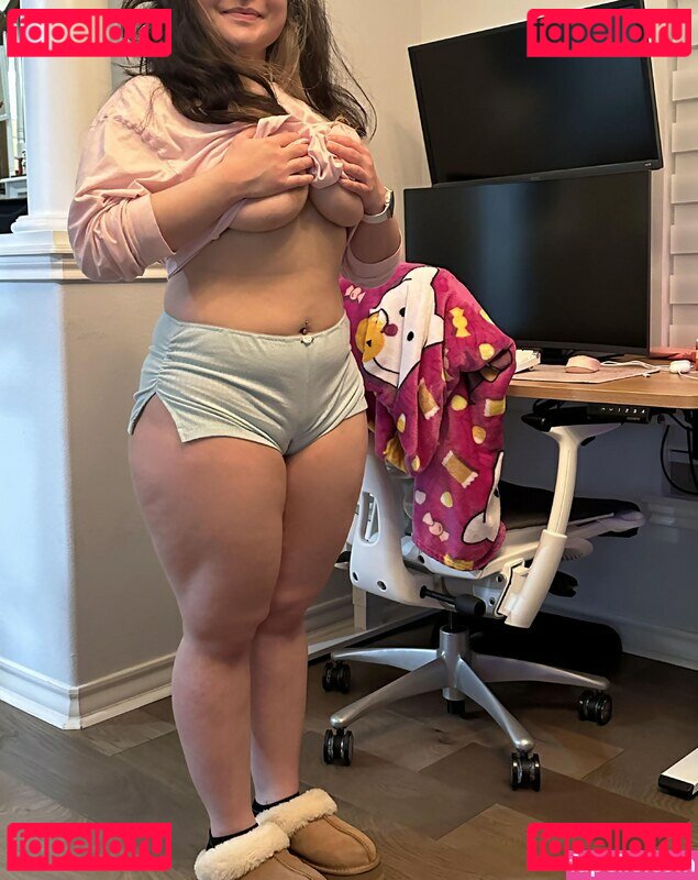 sharingmysophia Nude Onlyfans Photo 9