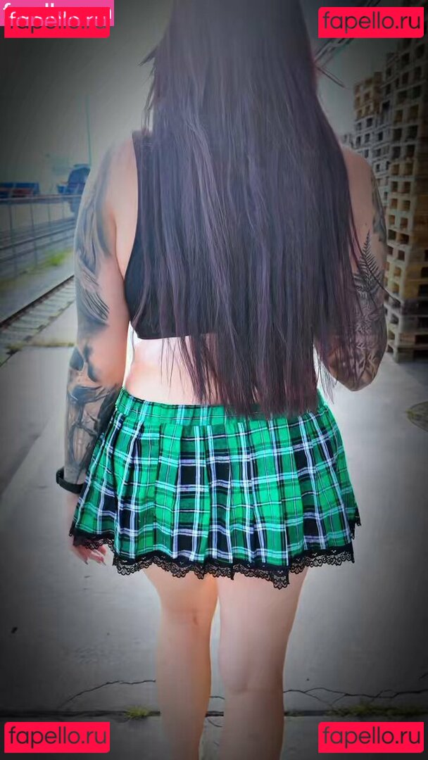 Inked Vanessa Nude Onlyfans Photo 6