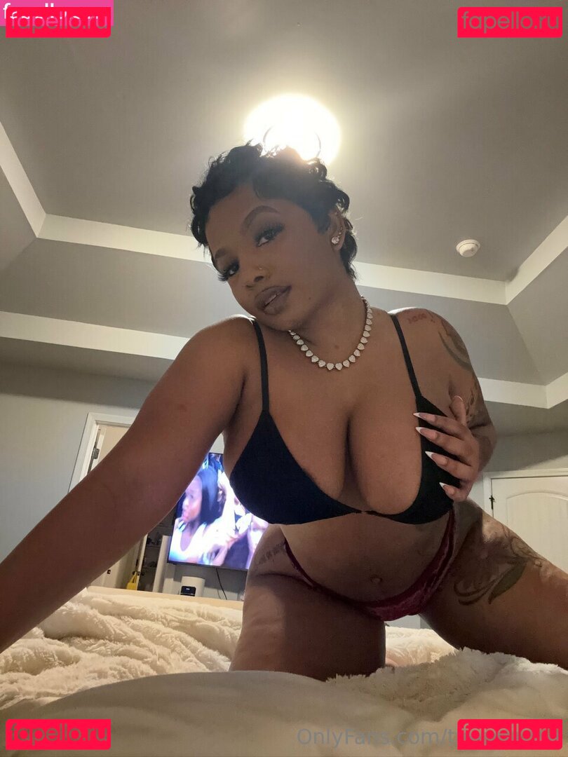 Asianae Nude Onlyfans Photo 3