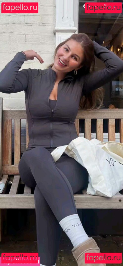 Senna Bellod Nude Onlyfans Photo 25