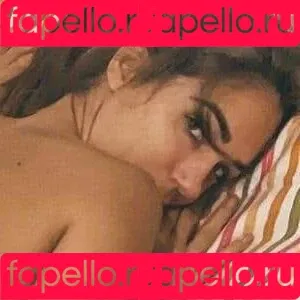 Miss Yennii Onlyfans Photo Gallery 