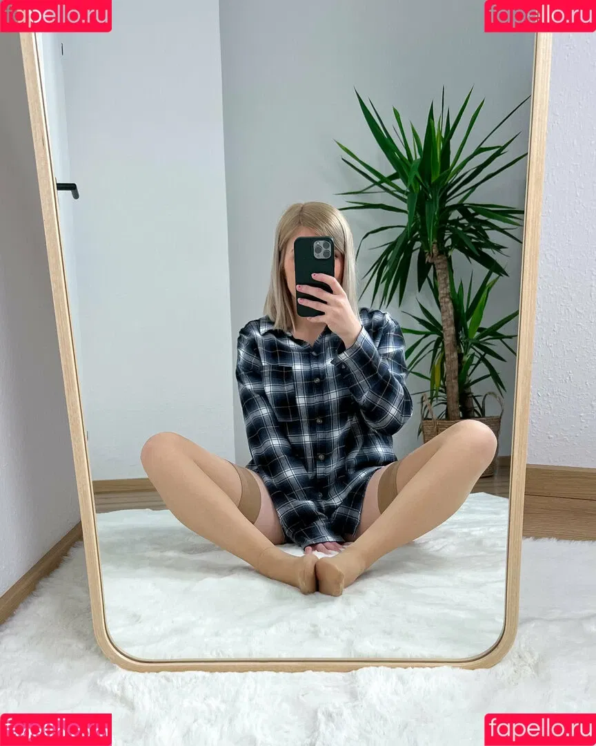 bellas_paws Onlyfans Photo Gallery 