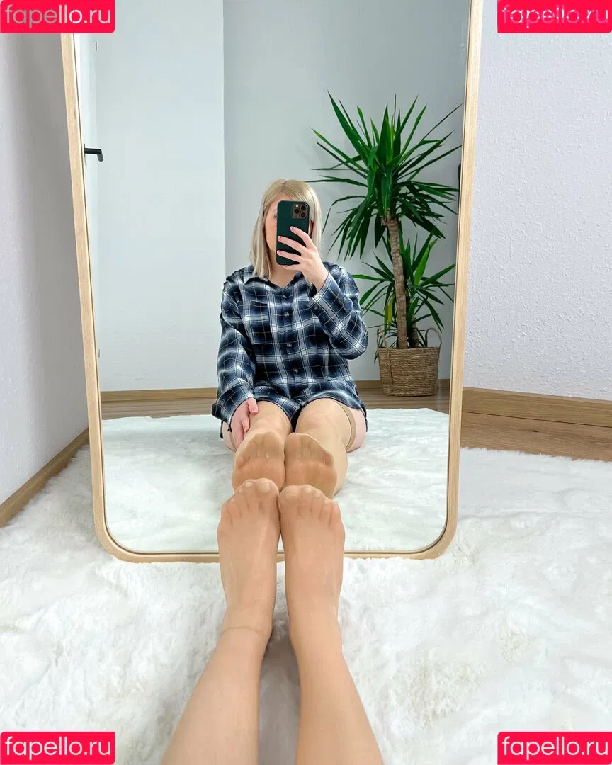 bellas_paws Onlyfans Photo Gallery 