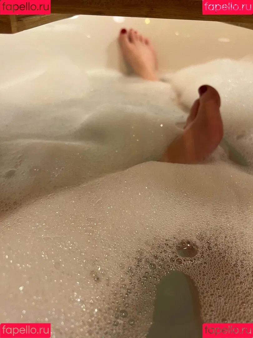 bellas_paws Onlyfans Photo Gallery 
