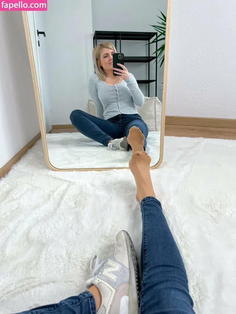 bellas_paws Onlyfans Photo Gallery 