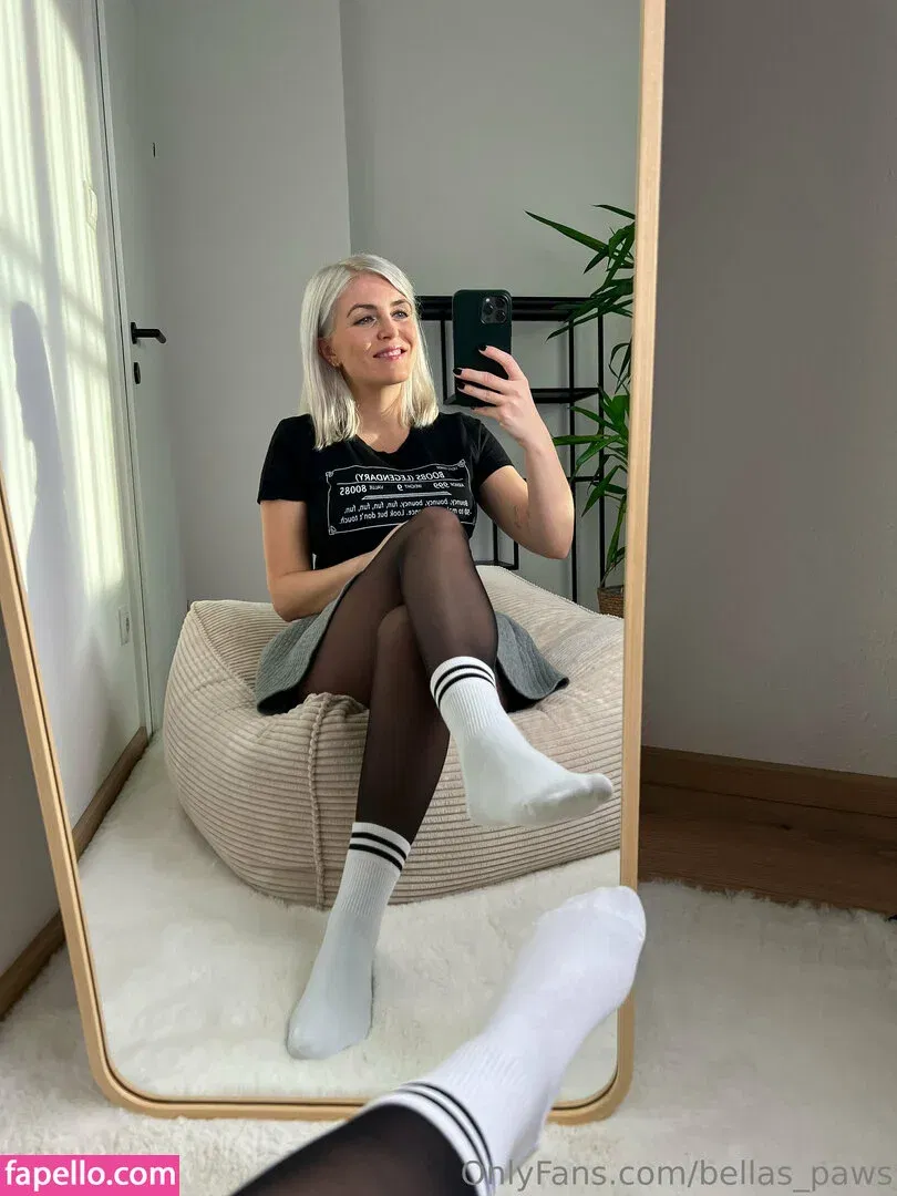 bellas_paws Onlyfans Photo Gallery 
