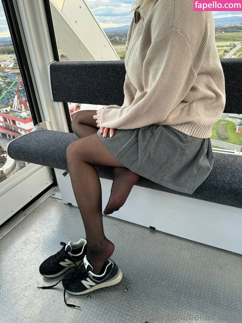 bellas_paws Onlyfans Photo Gallery 