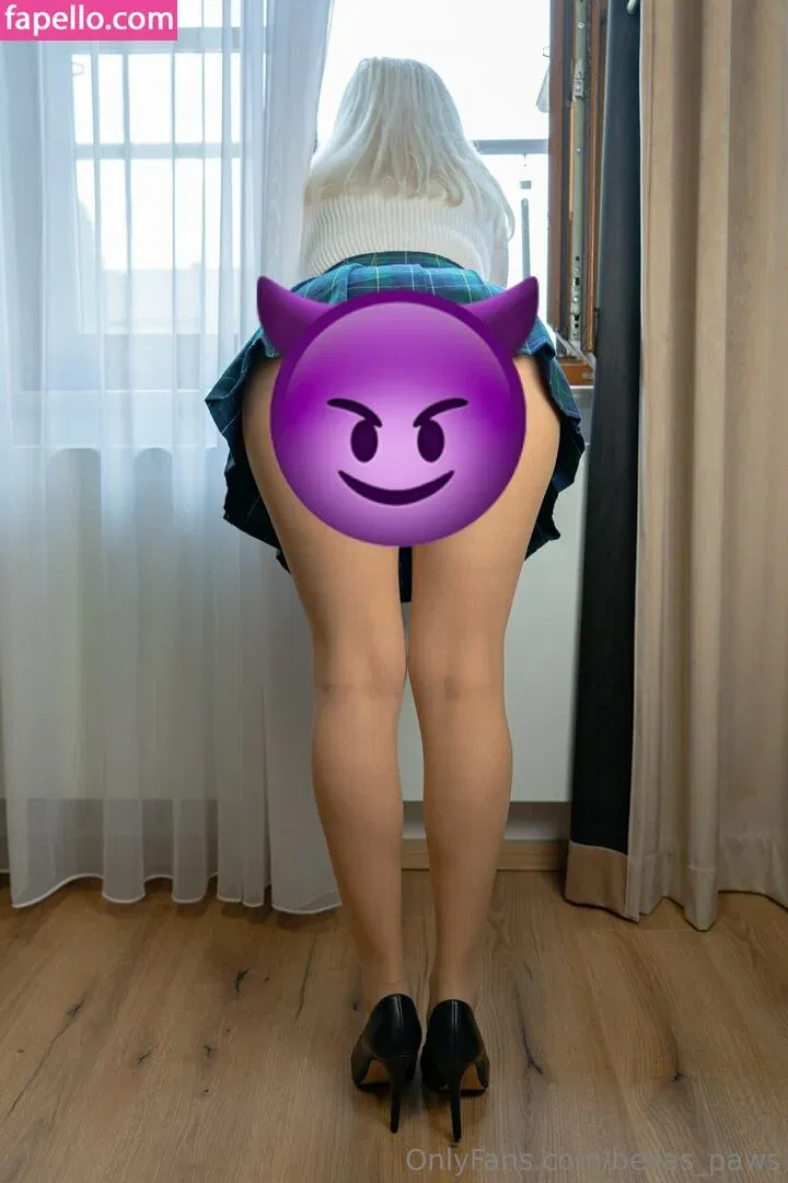 bellas_paws Onlyfans Photo Gallery 