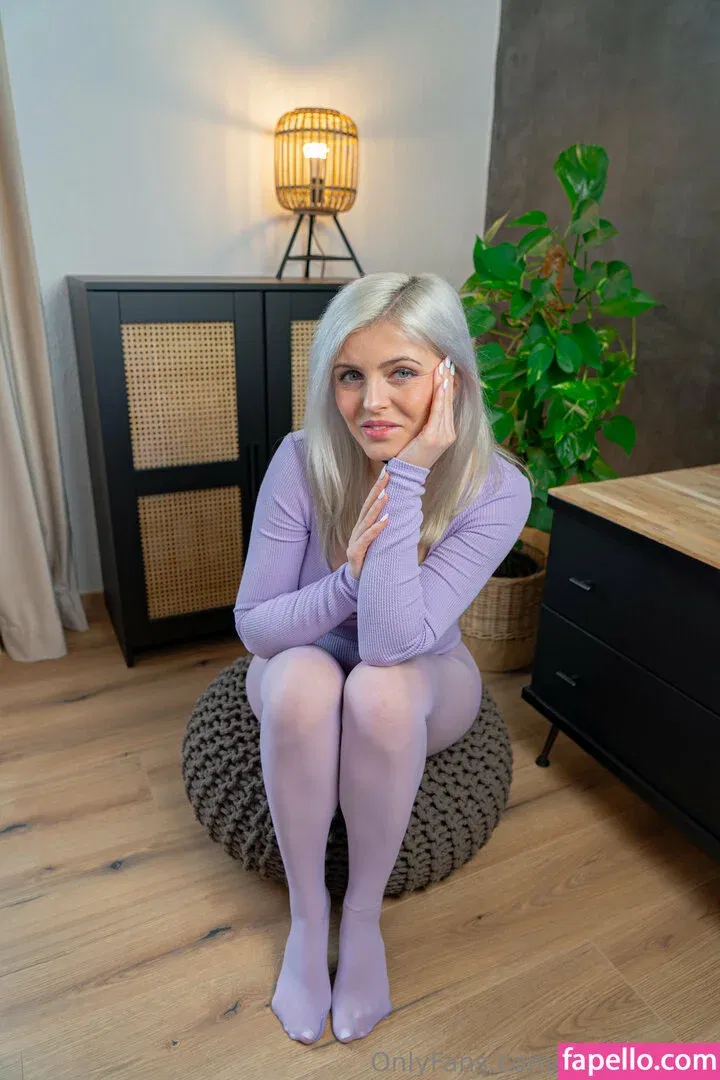 bellas_paws Onlyfans Photo Gallery 