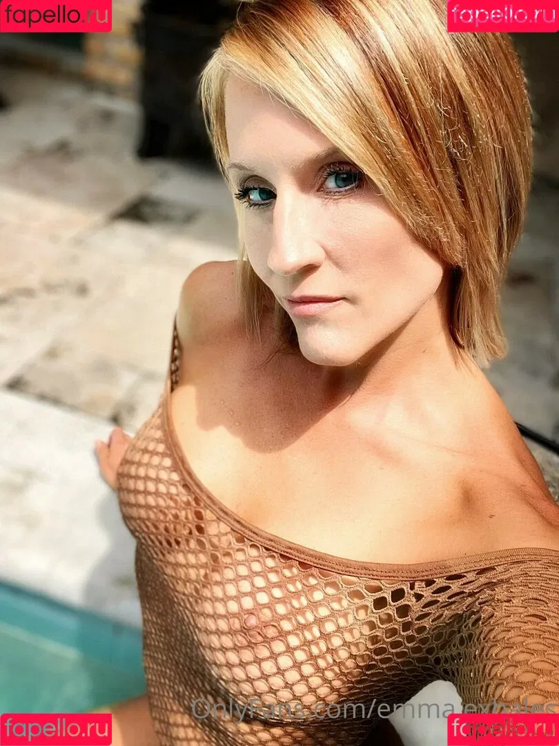 Emma Exhales Onlyfans Photo Gallery 