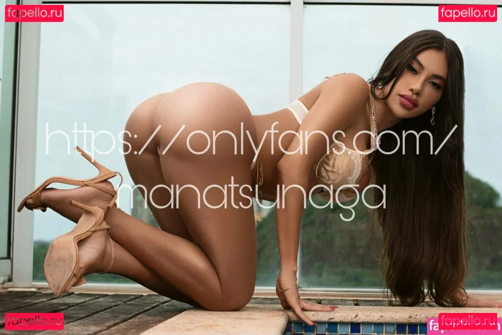 Mayumi Natsunaga Onlyfans Photo Gallery 