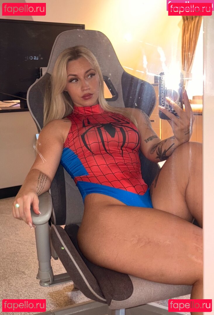 Senna Whiteman Nude Onlyfans Photo 3