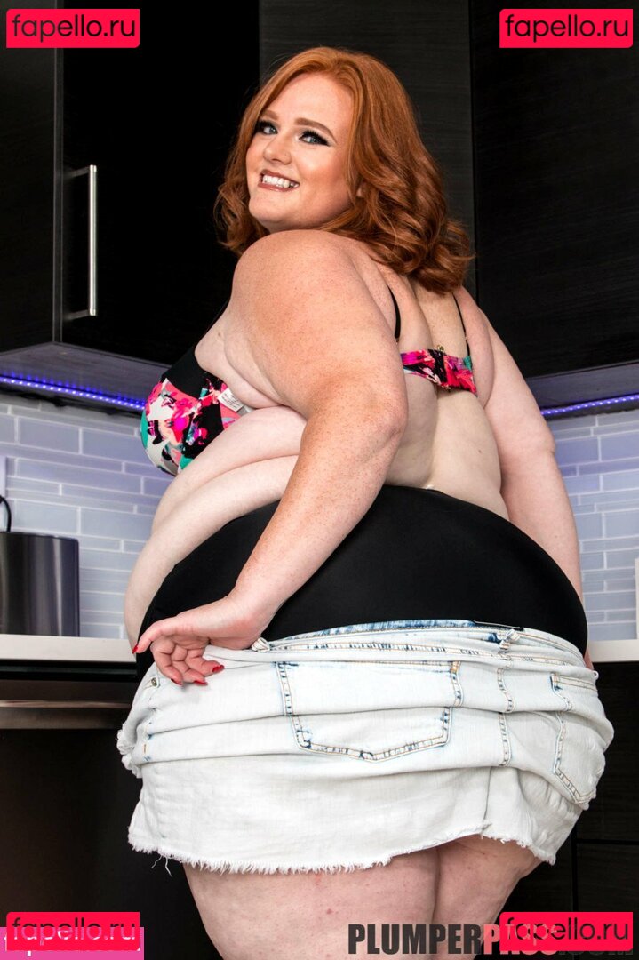 Julie Ginger Nude Onlyfans Photo 20