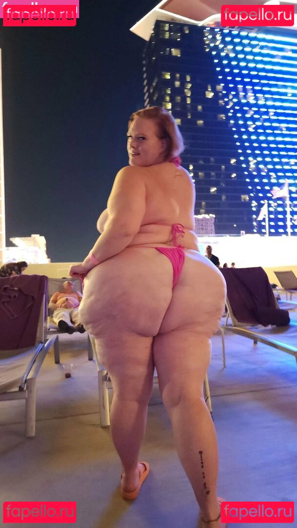 Julie Ginger Nude Onlyfans Photo 14