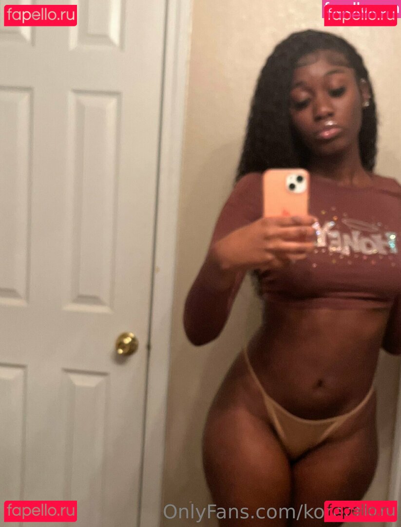 korectiion Nude Onlyfans Photo 33