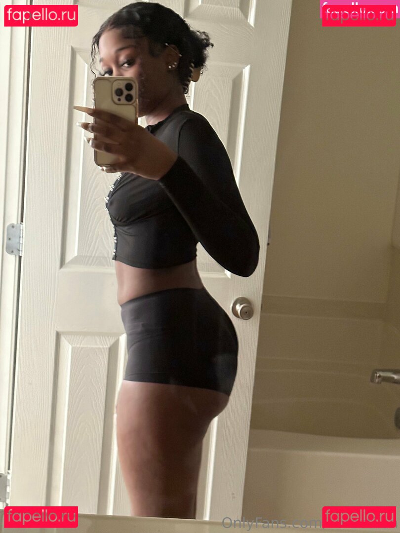 korectiion Nude Onlyfans Photo 31