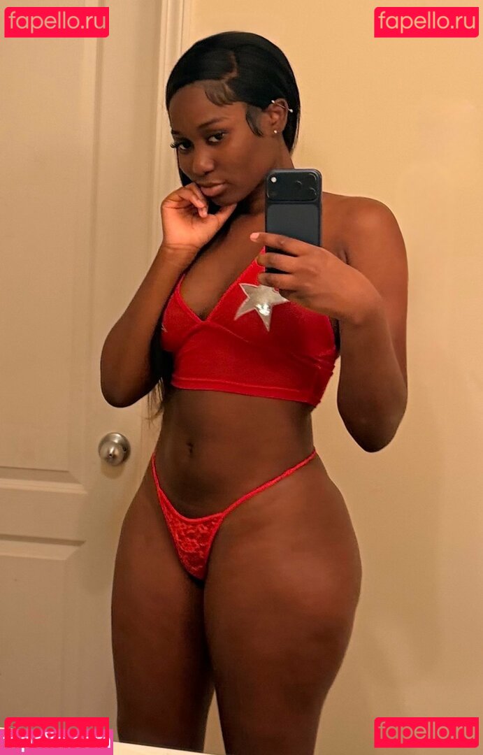 korectiion Nude Onlyfans Photo 12