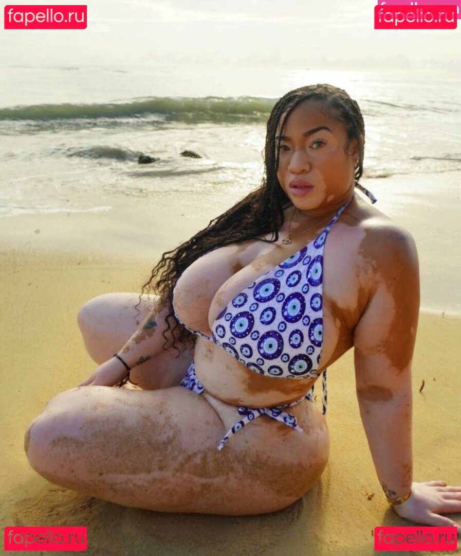 Evie Spice Nude Onlyfans Photo 14