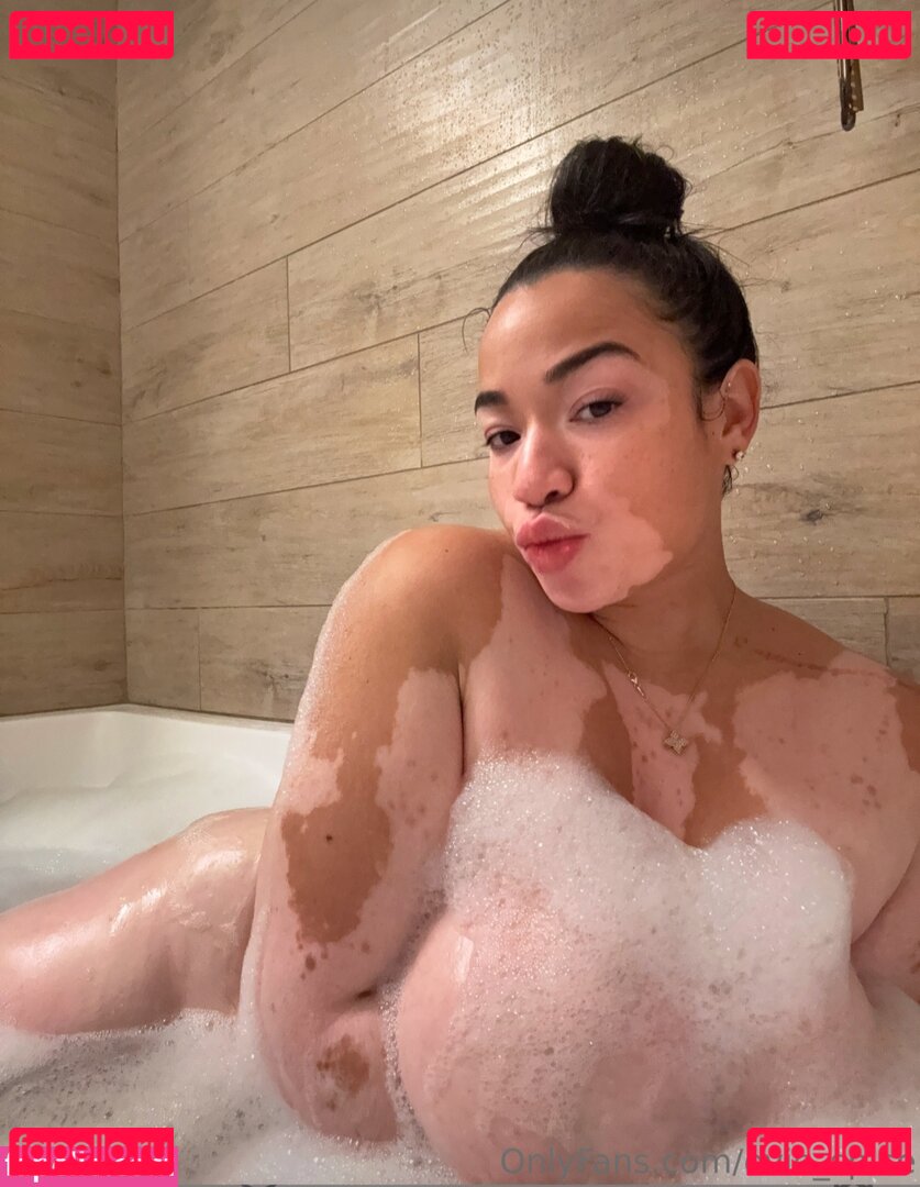Evie Spice Nude Onlyfans Photo 10