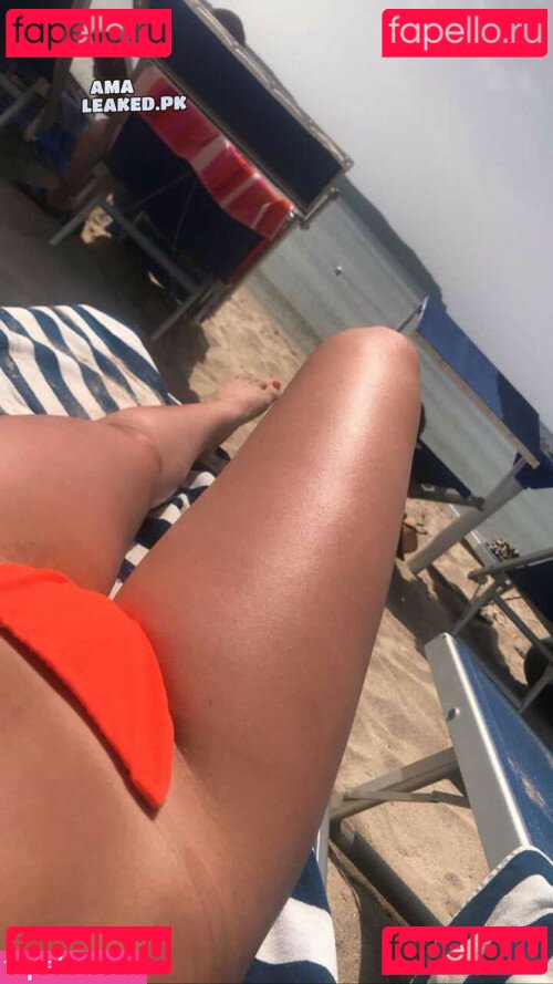 Mia Nude Onlyfans Photo 38