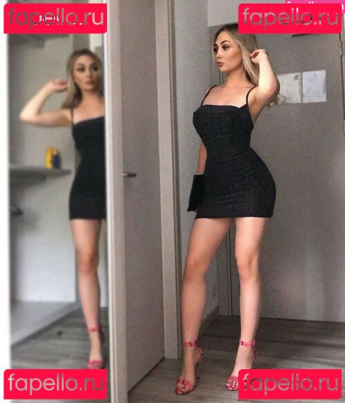 Mia Nude Onlyfans Photo 20