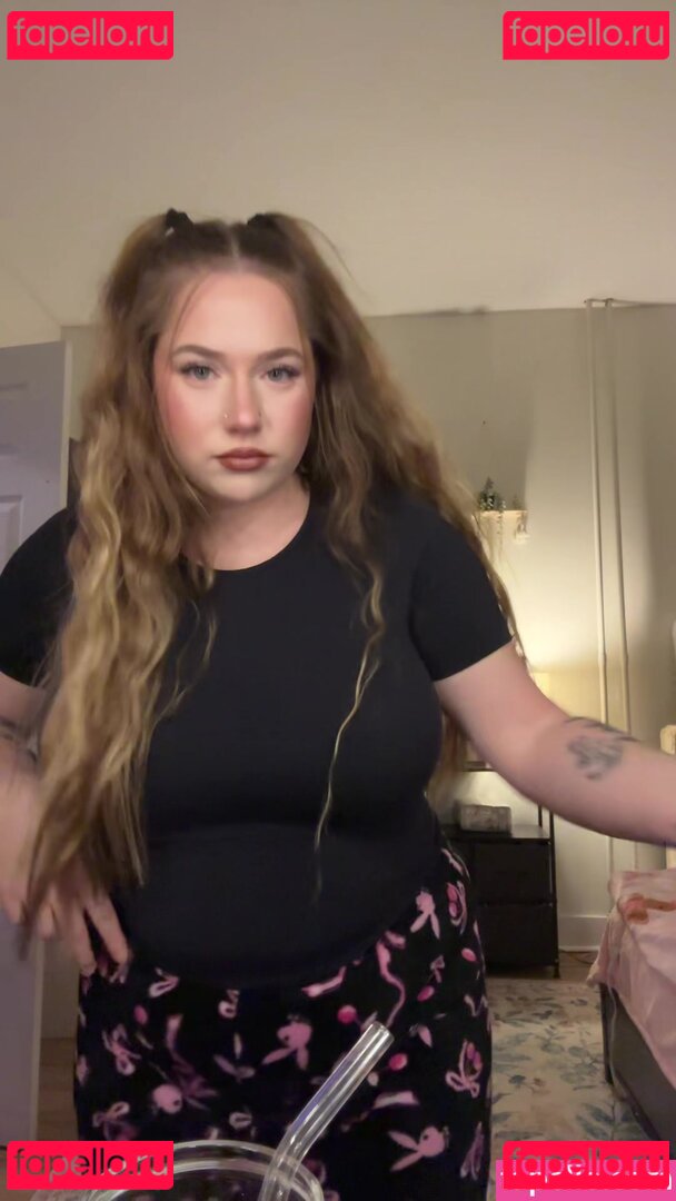 theycallmelilvan Nude Onlyfans Photo 16