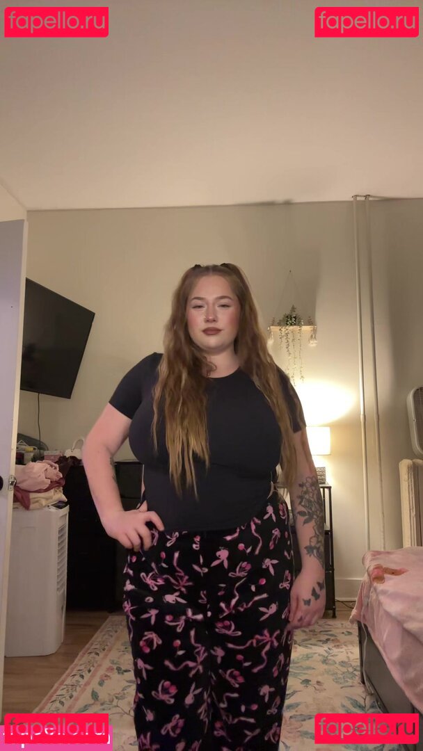 theycallmelilvan Nude Onlyfans Photo 15