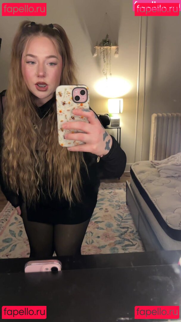 theycallmelilvan Nude Onlyfans Photo 10