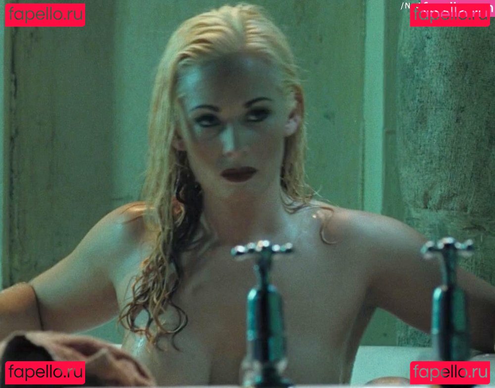 Lily Anderson Nude Onlyfans Photo 15