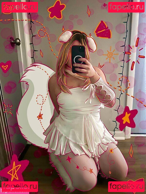 Glorpinapawz Nude Onlyfans Photo 4