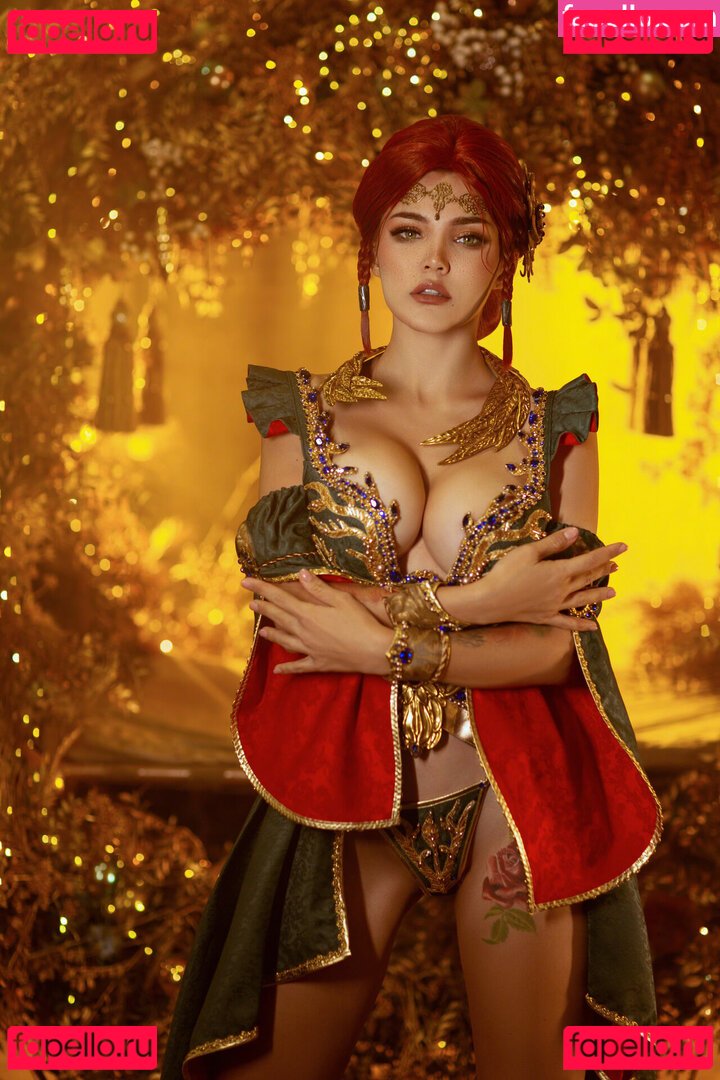 Triss Me Nude Onlyfans Photo 26