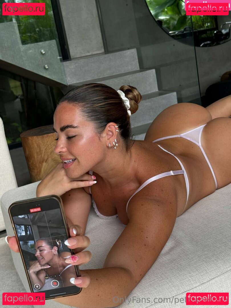 petramelissa Nude Onlyfans Photo 14