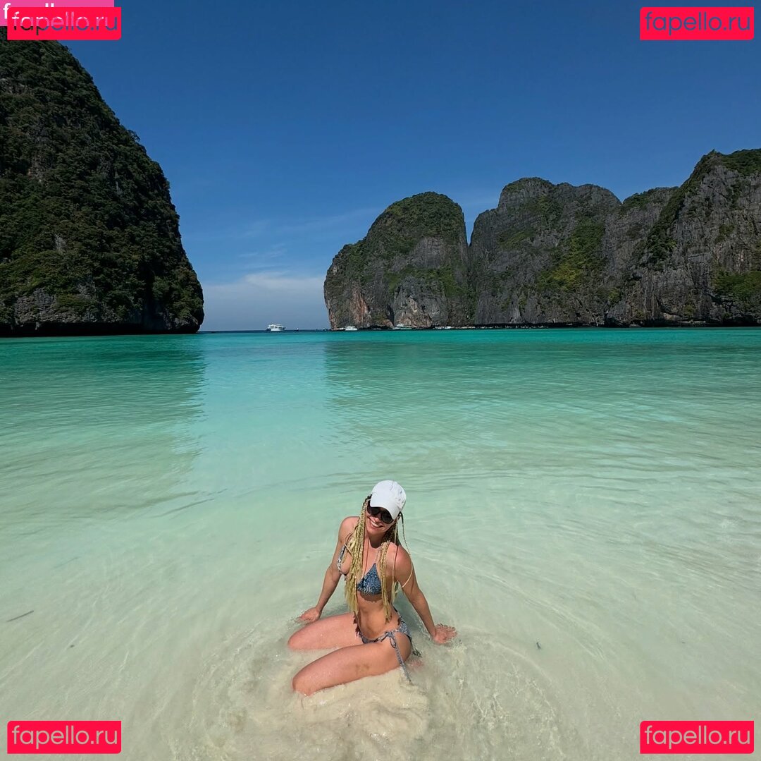 Olesya Bulletka Nude Onlyfans Photo 12