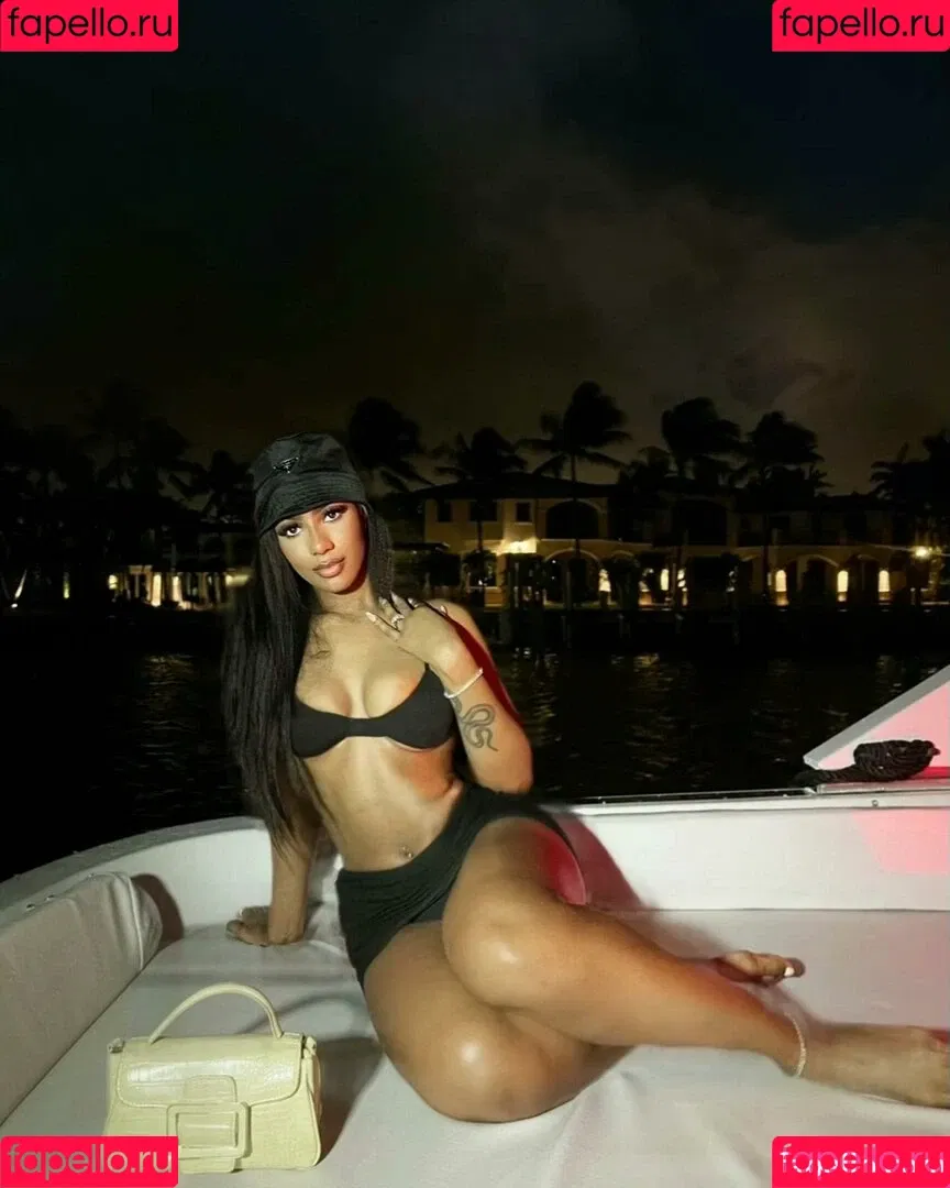 Thatgirl.neya Onlyfans Photo Gallery 