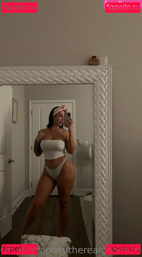 Hayley Davis Nude Onlyfans Photo 40