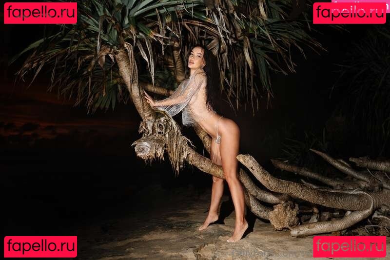 Viktoria Vares Nude Onlyfans Photo 23