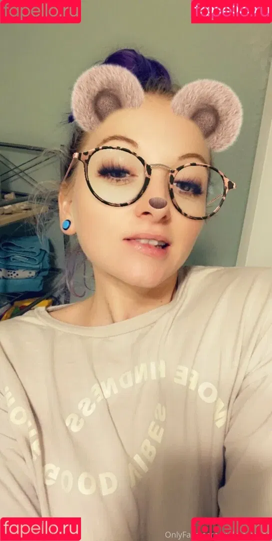 violetcosmos Onlyfans Photo Gallery 