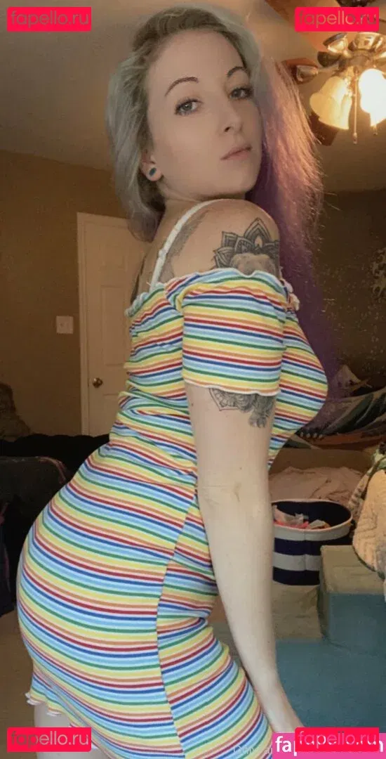 violetcosmos Onlyfans Photo Gallery 