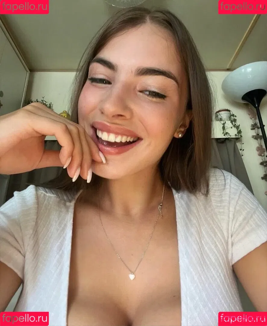Fiona Onlyfans Photo Gallery 
