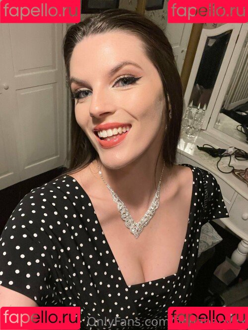 Fiona Onlyfans Photo Gallery 