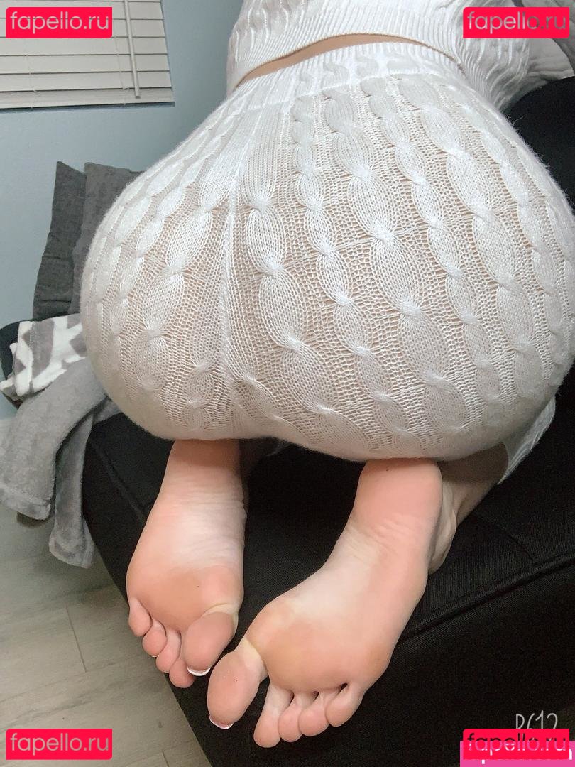 pnktoes Nude Onlyfans Photo 32