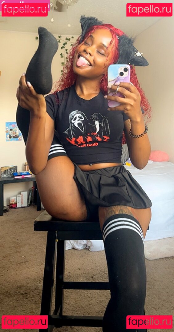 Sapphirethekitten Nude Onlyfans Photo 20