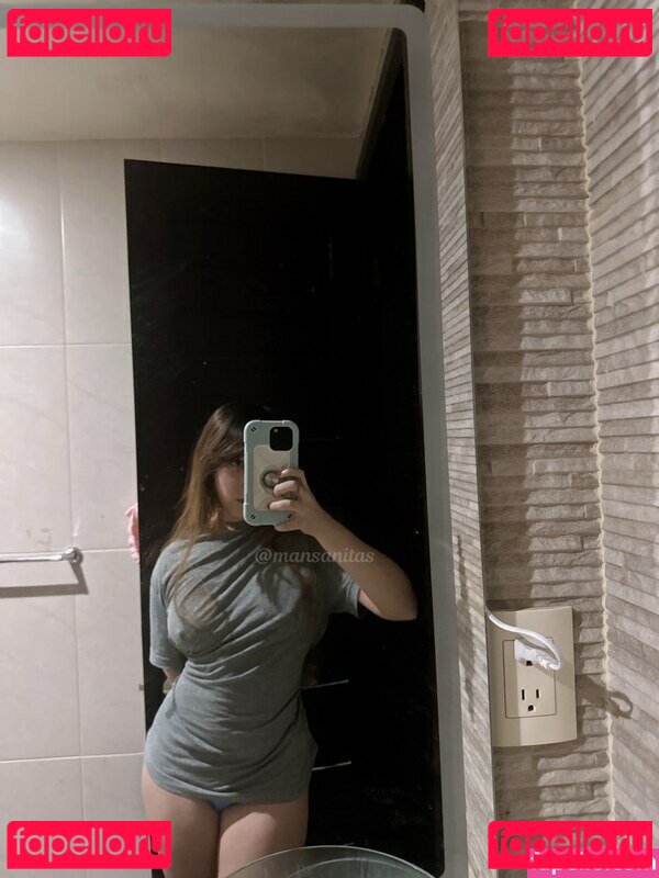 Mansanitass Nude Onlyfans Photo 39