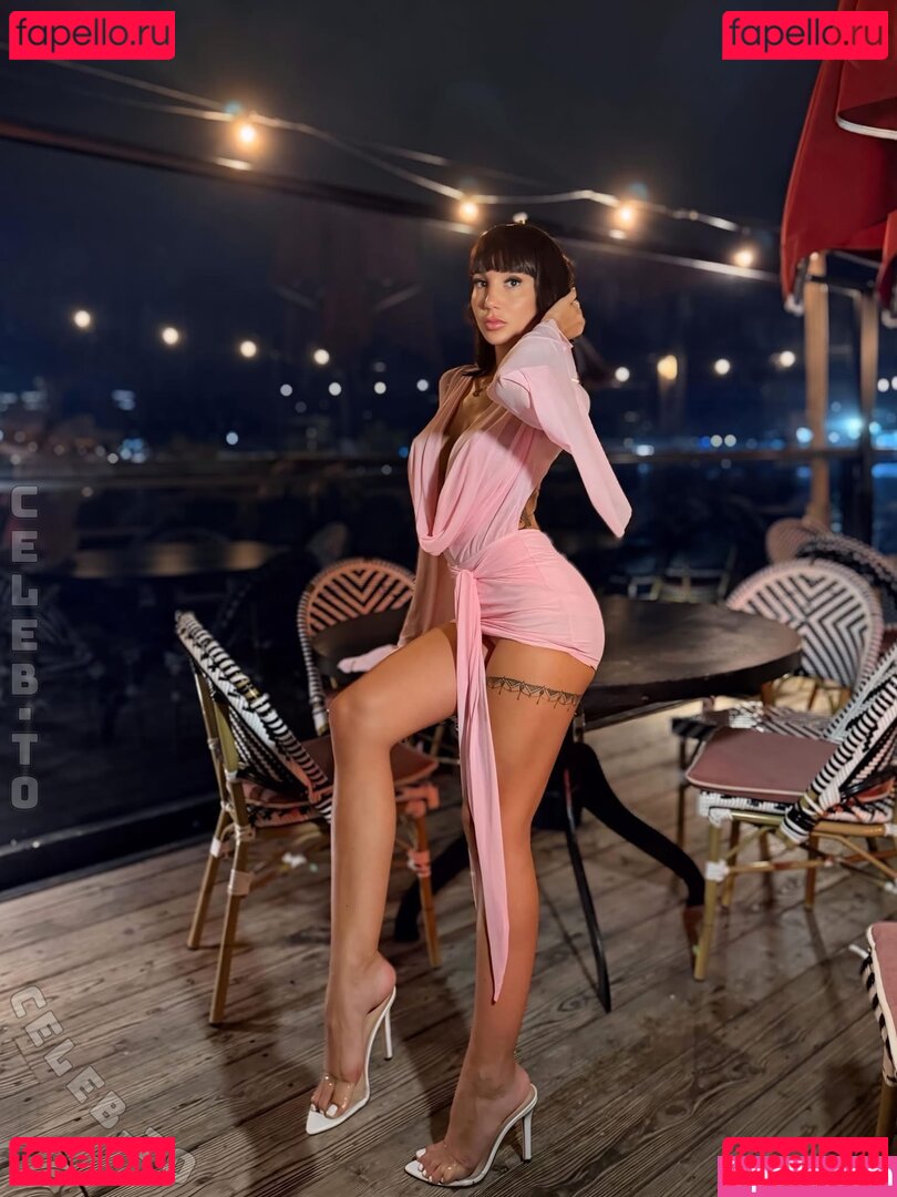 Silvia Minute Nude Onlyfans Photo 13