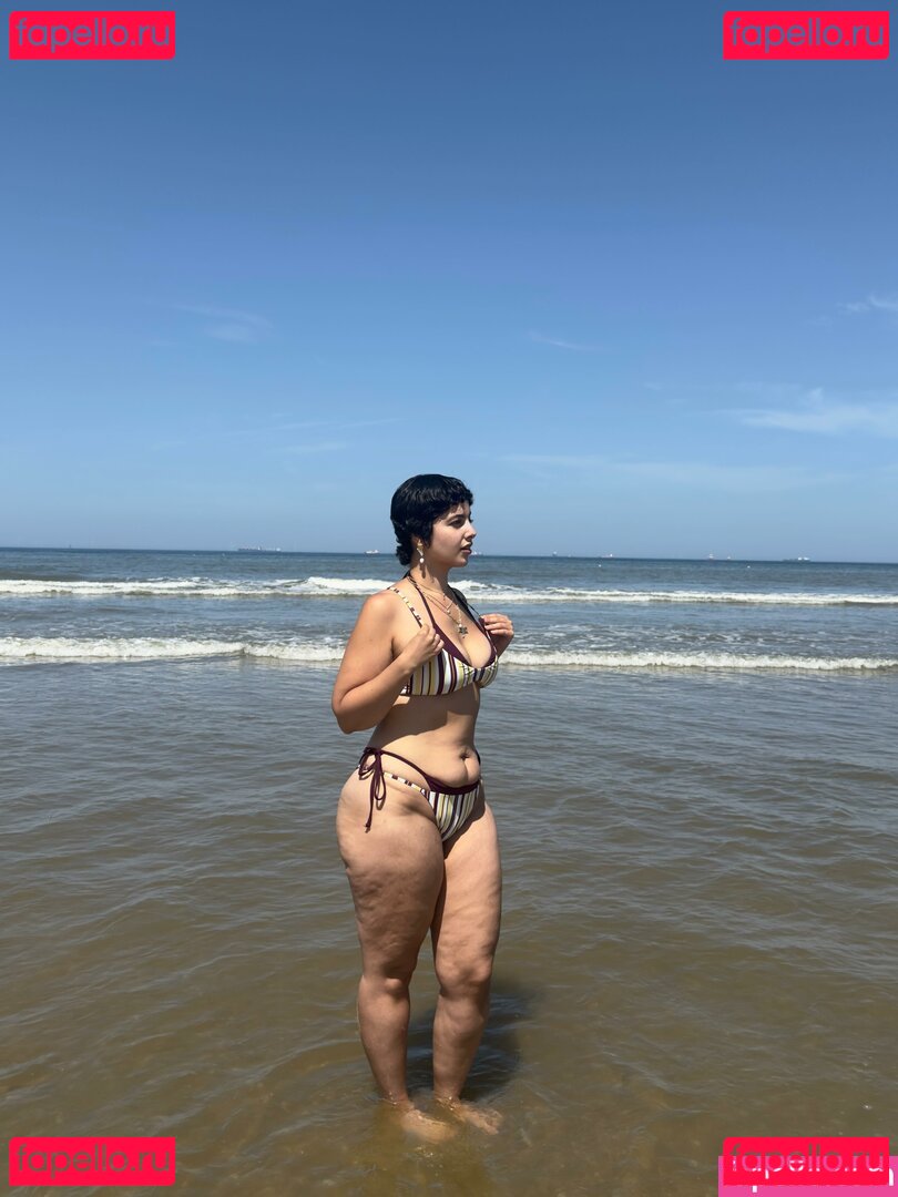 Imane Laanani Nude Onlyfans Photo 14