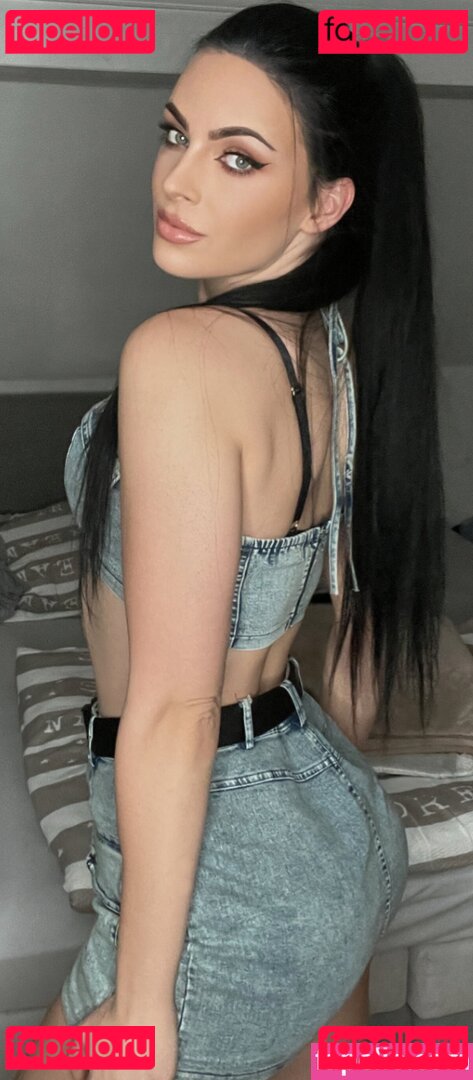Jaqueline Neubauer Nude Onlyfans Photo 45