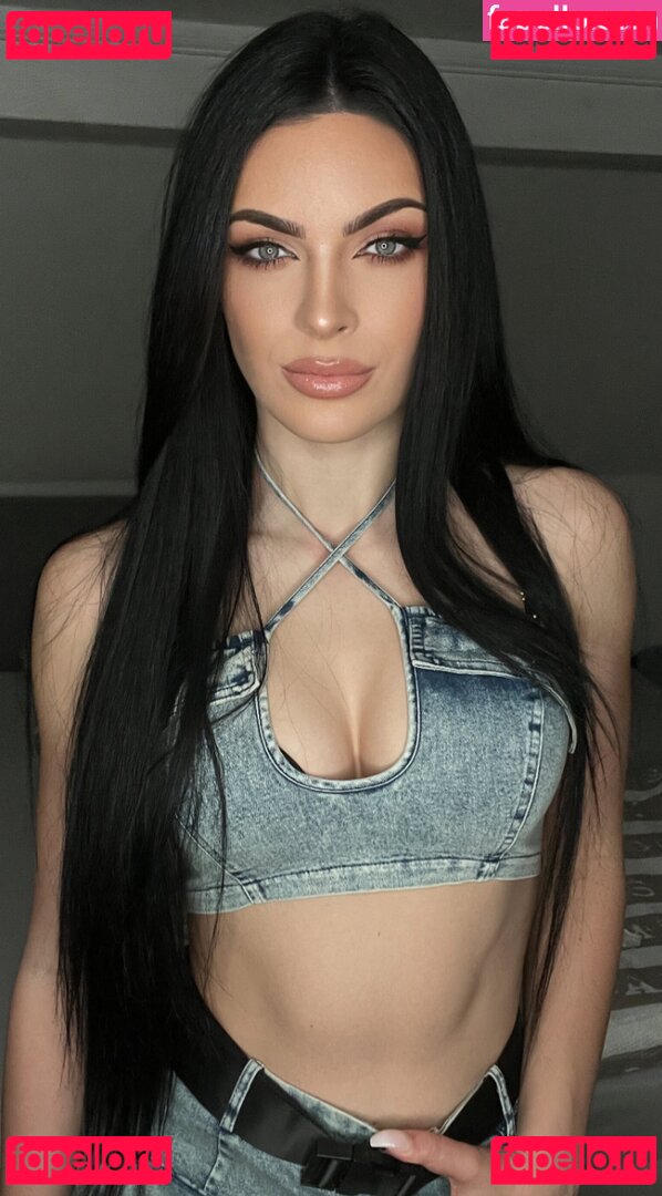 Jaqueline Neubauer Nude Onlyfans Photo 36