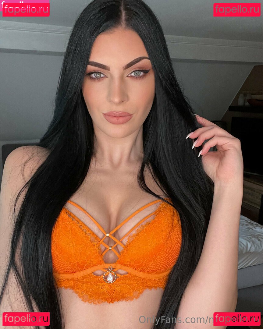 Jaqueline Neubauer Nude Onlyfans Photo 19